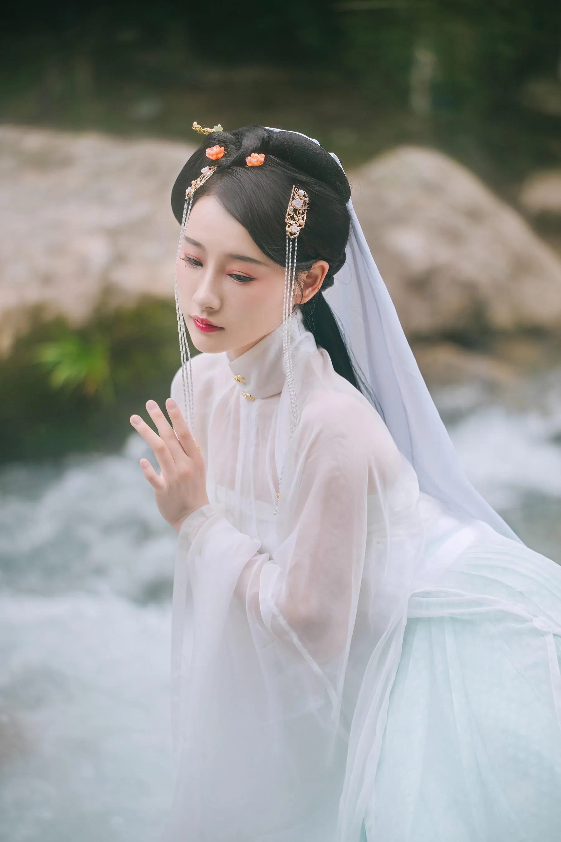 [艺图语] 2022.05.22 清歌 -芝月- [23P]插图8